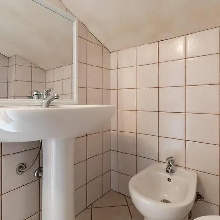Libio Apartament *